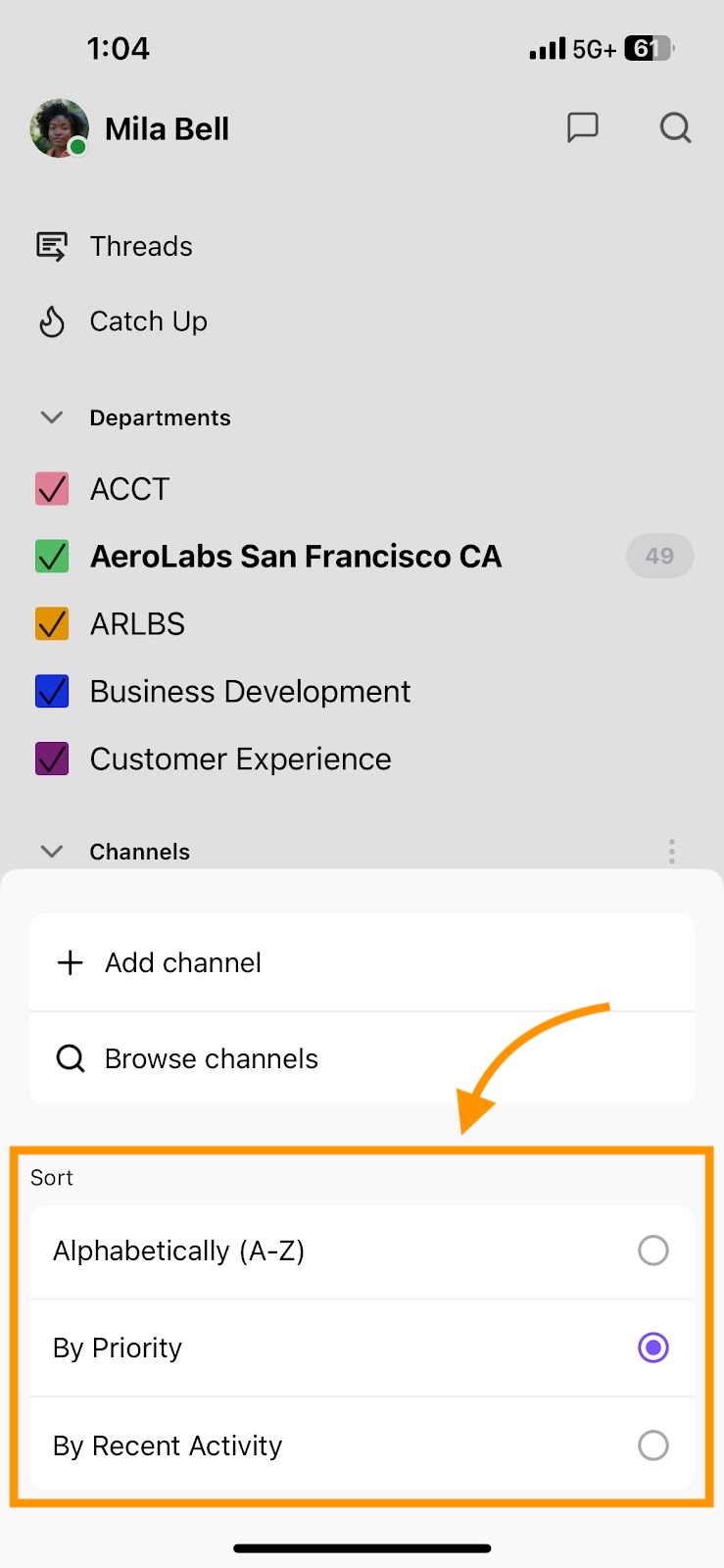 Mobile interface showing channel sorting options in a slide-up panel with the options highlighted.