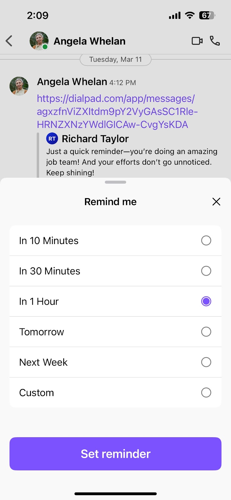 Mobile interface showing Dialpad message option to set up a reminder and choose a time interval to be reminded about the message.